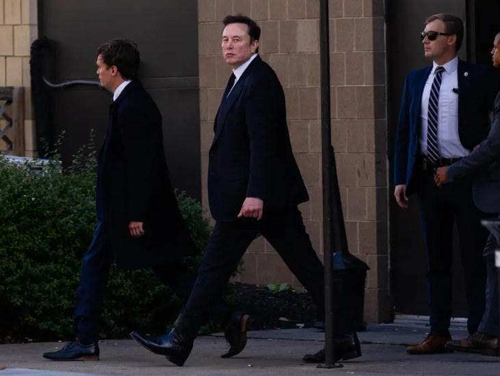 US Iran | Elon Musk UN Ambassador Amir Saeid Iravani Secret Meeting | दावा- ईरानी राजदूत से मिले इलॉन मस्क: ट्रम्प की तरफ से की बात, डिप्लोमैट ने टेस्ला चीफ से कहा- ईरान में बिजनेस करने आएं