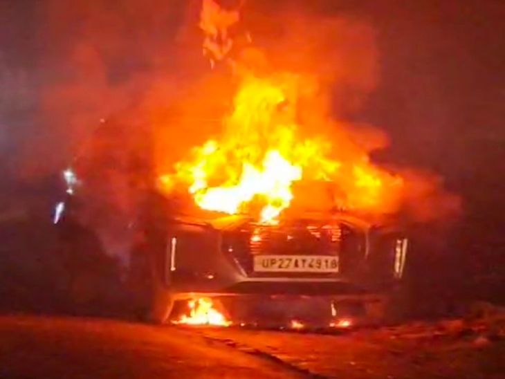 The driver saved his life by jumping, the fire brigade brought the fire ...