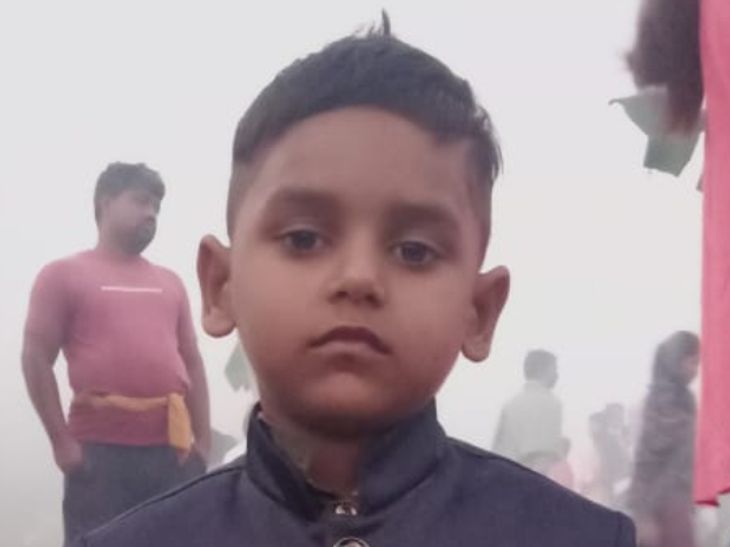 तेज रफ्तार ट्रैक्टर ने 11 साल के मासूम को रौंदा, इलाज के दौरान मौत