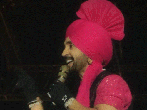 Diljit Dosanjh challenges the authorities, say- declare every state dry i will never singh a song on alchohol | दिलजीत दोसांझ की सरकार को चुनौती: दारू शब्द का इस्तेमाल न करने का नोटिस मिला था, कहा- देश में शराब बंद करो, जिंदगी में इसके गाने नहीं गाऊंगा