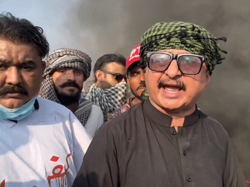 Imran supporters will march to Islamabad today | पाकिस्तान में इमरान के ...