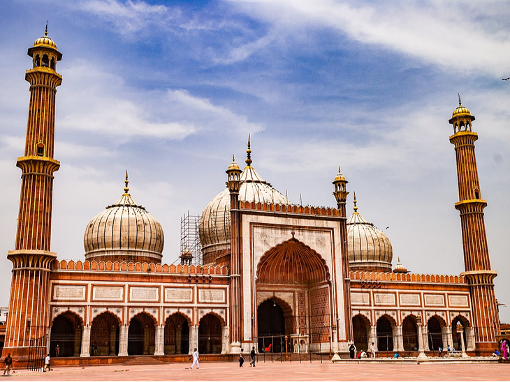 Delhi’s Jama Masjid should also be surveyed, Hindu Sena President Vishnu Gupta wrote a letter to ASI | हिंदू सेना बोली- दिल्ली की जामा मस्जिद का सर्वे हो: ASI को लेटर लिखा, कहा- औरंगजेब ने मंदिर तोड़कर मूर्तियों के अवशेष यहां लगाए