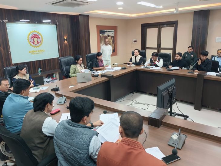 1-lakh-40-thousand-ayushman-cards-will-be-made-in-rewa-mauganj