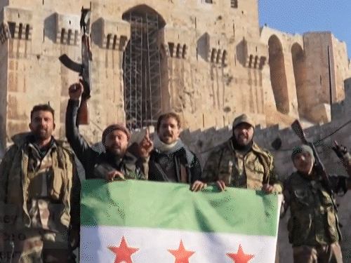 Foreign Ministry said- avoid going to Syria | भारतीय विदेश मंत्रालय बोला- सीरिया जाने से बचें: वहां रह रहे लोग दूतावास के संपर्क में रहे; विद्रोही बोले- सीरिया की सरकार को उखाड़ फेंकेंगे