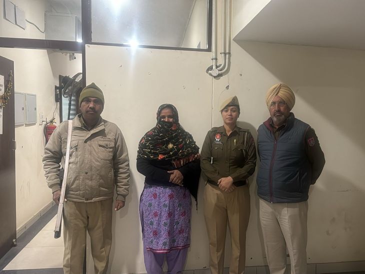 Jagraon Woman drug smuggler arrested. Female drug smuggler arrested in Jagraon: Made her home a base for business, had entered the business to satisfy her husband’s drug addiction – Jagraon News