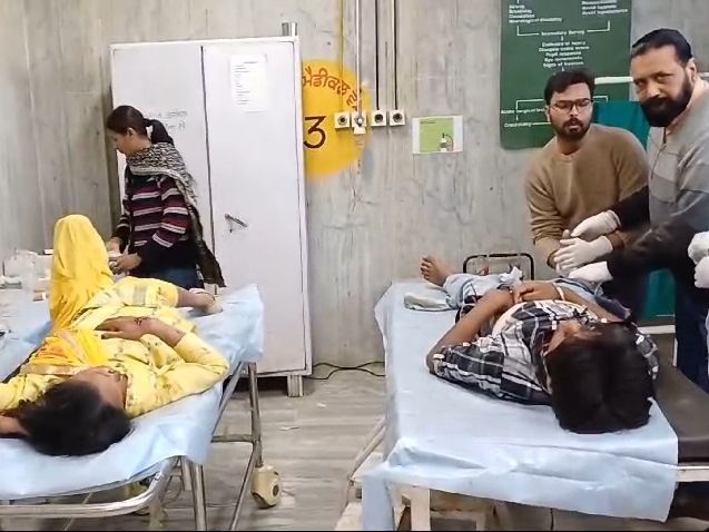 Talwandi Sabo Bus Car Collide 4 Injured News Update | Bus and car collide in Talwandi Sabo: 4 people in the car injured, people said – it was in speed – Bathinda News