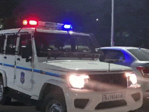 10-year-old rape victim’s condition critical | दुष्कर्म की शिकार 10 साल की बच्ची की हालत नाजुक: झारखंड सरकार एयरलिफ्ट करने को तैयार, डॉक्टर्स ने कहा- जरूरत पड़ी तो और सर्जरी करेंगे – Gujarat News