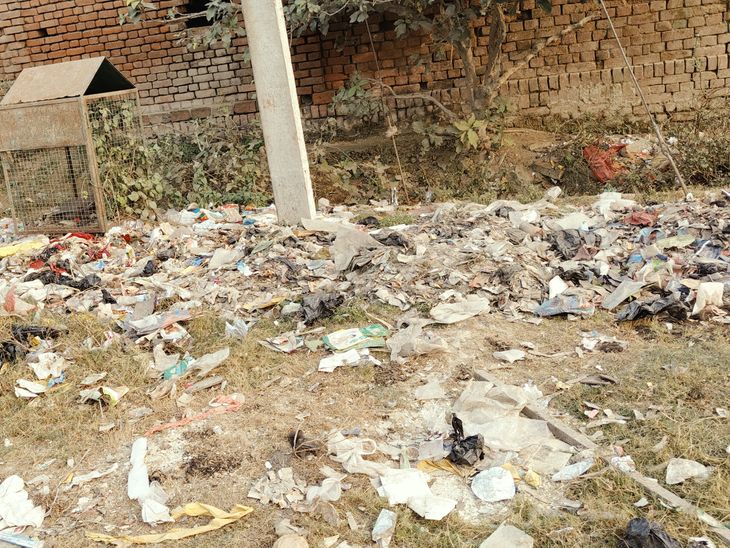 Pile of garbage near the ancient Shiva temple of Baranpur