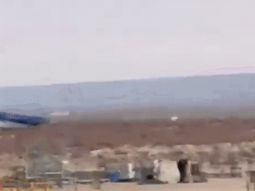 US Vs Russia: Kazakhstan Azerbaijan Plane Crash Mystery | कजाकिस्तान प्लेन क्रैश क्या रहस्य बनकर रह जाएगा: अमेरिका ने रूस पर हमले के आरोप लगाए; पैसेंजर बोला- ऐसा लगा प्लेन नशे में था