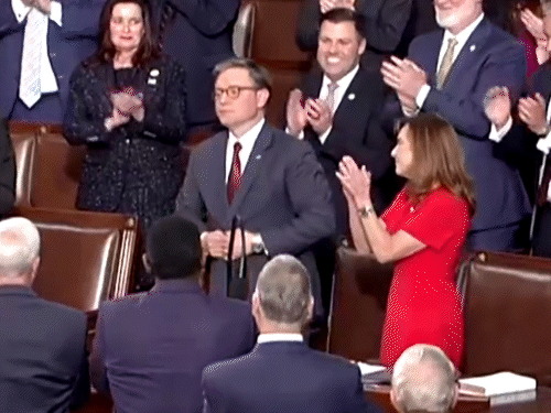 US House Speaker Election Update; Mike Johnson | Donald Trump | माइक जॉनसन बने US के हाउस ऑफ रेप्रेसेंटेटिव के स्पीकर: 100 साल में सबसे कम बहुमत से जीता स्पीकर चुनाव, ट्रम्प ने दी बधाई