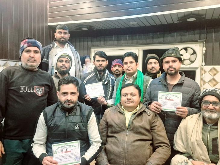 Bhakiyu Haldhar expanded the organization in Khurja