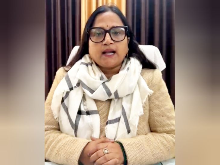 ARTO Parivartan released a video in Kanpur Dehat | कानपुर देहात में एआरटीओ परिवर्तन ने जारी किया वीडियो: सड़क सुरक्षा माह को दी जानकारियां, ट्रैफिक नियमों के पालन करने की अपील - Kanpur Dehat News | Dainik Bhaskar