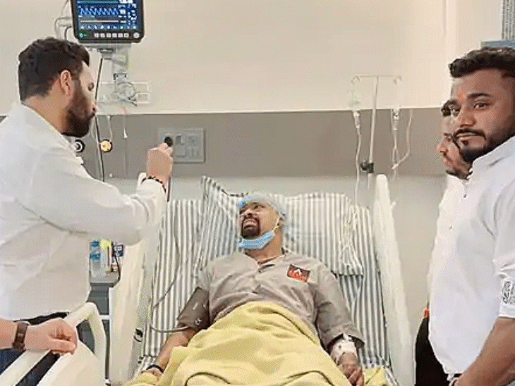 विनोद कांबली की हालत देखकर भावुक हुईं पीवी सिंधु, उन्होंने अपने साथियों को पैसे का सही प्रबंधन करने और अनावश्यक खर्च न करने की सलाह दी