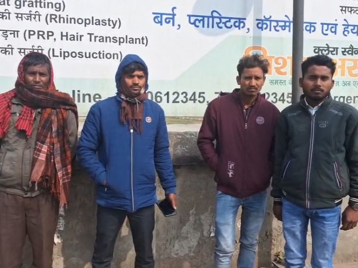 A young man got an electric shock while washing an e-rickshaw in ...