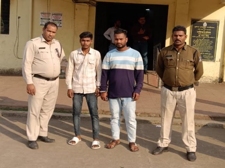 रायपुर में शराब पीने के लिए पैसे को लेकर मारपीट:  गाली गलौच के बाद महिला को जान से मारने की दी थी धमकी, दो आरोपी गिरफ्तार – Raipur News