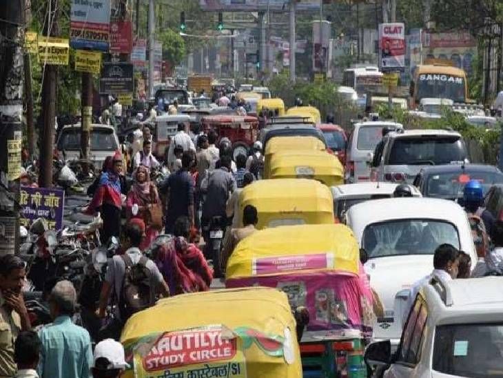 Big action of IPS officer on traffic jam in Kanpur, DCP West Rajesh ...