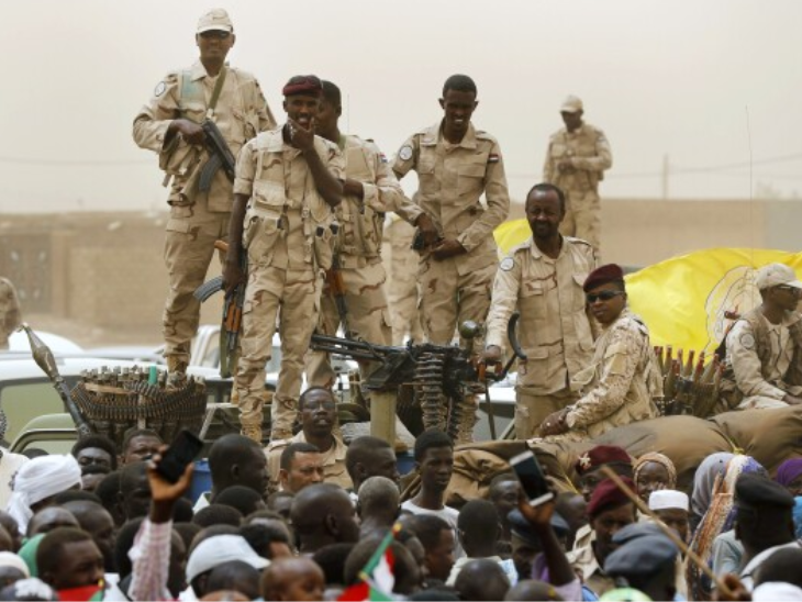 At least 54 people killed in Sudan market attack | सूडान में पैरामिलिट्री फोर्स का बाजार में आमलोगों पर हमला: 56 की मौत, 158 घायल; दो साल से देश में जंग जारी