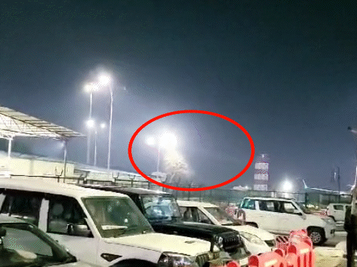 Punjab Amritsar Airport; US India Illegal Immigrants Deportation Update | Donald Trump | अमेरिकी विमान 119 निर्वासित भारतीयों को लेकर अमृतसर में उतरा: पंजाब के 67, हरियाणा के 33 लोग होने की खबर, पूछताछ के बाद एयरपोर्ट से बाहर आएंगे – Punjab News