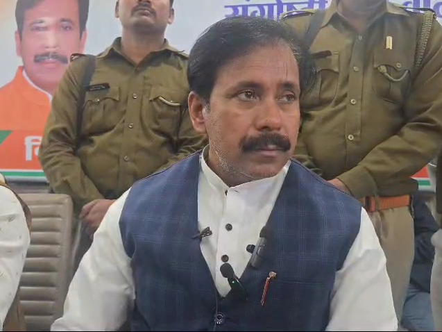 State government minister Anil Rajbhar spoke in Azamgarh