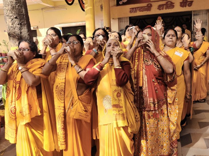 Jyoti Kalash Rath Yatra of Gayatri Parivar | गायत्री परिवार की ज्योति ...