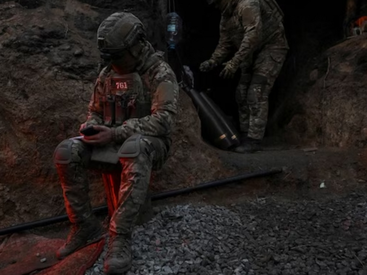 Russia Ukraine Troops Attack; Kursk Gas Pipeline | Putin Zelensky | रूसी आर्मी ने गैस पाइपलाइन में 15KM चलकर हमला किया: यूक्रेनी सेना पर टारगेट अटैक; 8 महीने से कुर्स्क इलाके में लड़ाई जारी