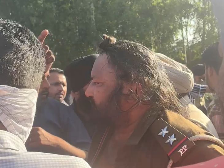 नशे में धुत्त SI ने दो वाहनों को मारी टक्कर:  कपूरथला में रिटायर्ड ASI की मौत; एक घायल, लोगों ने सब-इंस्पेक्टर को पीटा – Kapurthala News