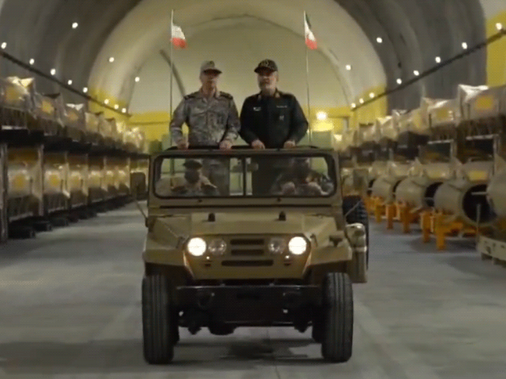 Iran Underground Missile City Video; Donald Trump Vs IRGC Force | US Nuclear Deal | सुरंगों में छिपे हैं ईरान के सबसे खतरनाक हथियार: अमेरिका से टकराव के बीच ईरान ने दिखाई अपनी ताकत, अंडरग्राउंड मिसाइल सिटी का वीडियो किया जारी
