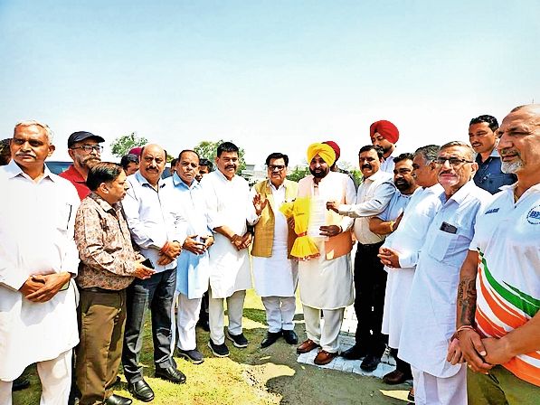 A delegation of Maharana Pratap Rajput Sabha met Chief Minister Mann ...