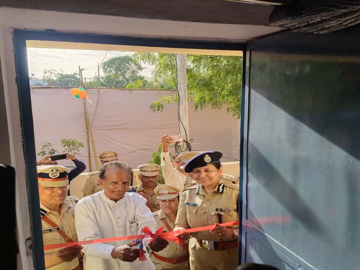The first Mahila Thana (police station) has been started, cases will be ...