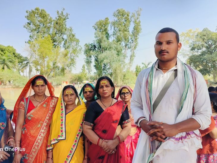 Thousands of devotees took a dip in Bharat Kund, know the importance of ...