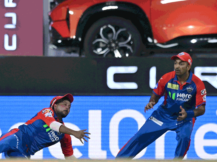 धोनी रनट आशुतोष: अक्षर ने अपनी पहली गेंद पर छह डाल दिए; विजय शंकर को 2 जीवन मिलता है