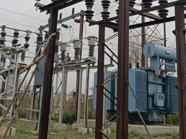 The colony lost electricity due to the transformer fuse blowing