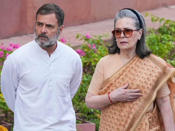 National Herald Case; Sonia Gandhi Rahul Gandhi | Sam Pitroda | नेशनल हेराल्ड केस, ED ने पहली चार्जशीट दाखिल की: सोनिया, राहुल और पित्रोदा पर मनी लॉन्ड्रिंग के आरोप; कांग्रेस बोली- मोदी, शाह धमका रहे