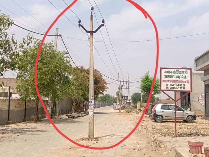 Sirsa, Rania Electricity Poles, Transformers Road Hazard |Electricity ...