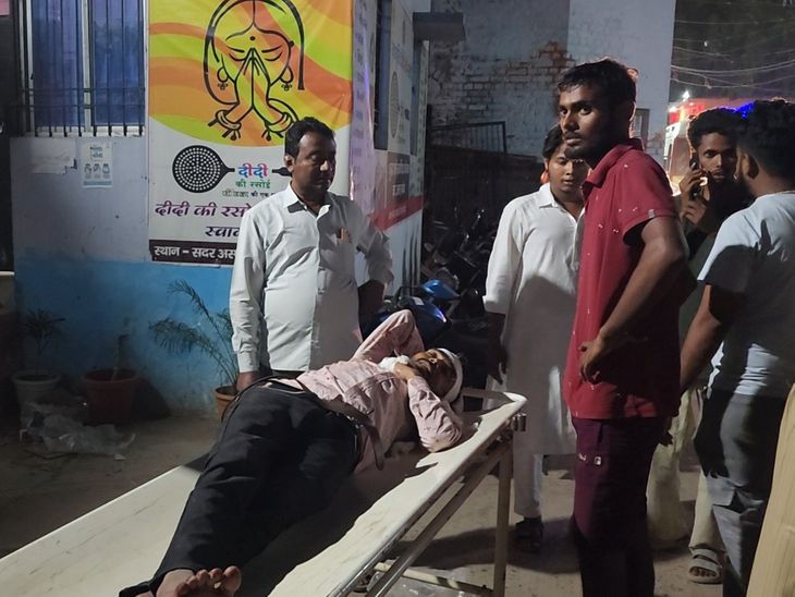 bike of three youths going to wedding procession collided with tree in ...