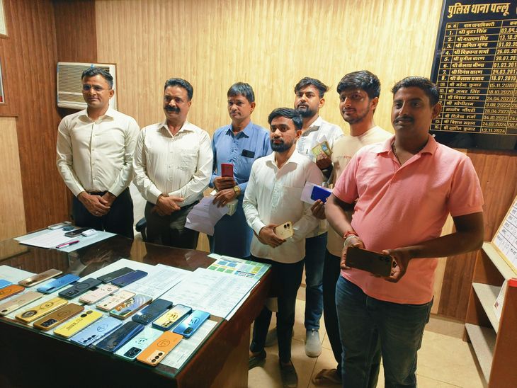 26 stolen mobile phones worth Rs 5 lakh recovered hanumangarh Rajasthan