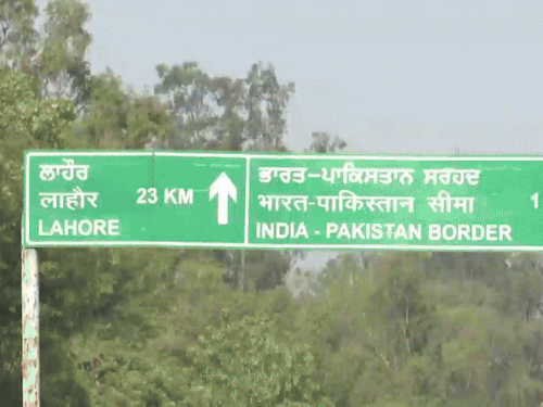 Indian Visas For Pakistani Citizens Expire ; Last Day To Return | Attari  Border | पाकिस्तानी नागरिकों का आज वीजा खत्म: मेडिकल वीजा वालों को 29 तक  मोहलत, अब तक 294 पाकिस्तानी