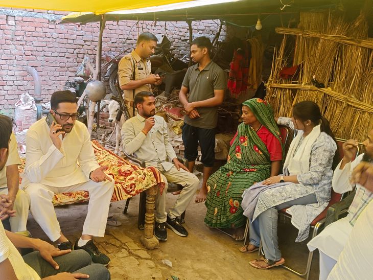 Former minister met the victim's family in Rudauli