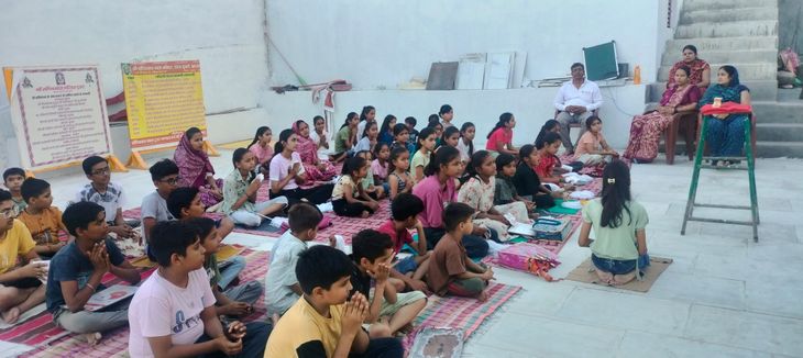 70 students participated in the group Samayik competition at Sanchiya ...