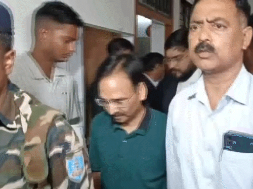 Jharkhand Liquor Scam: IAS Officers Arrested! news image