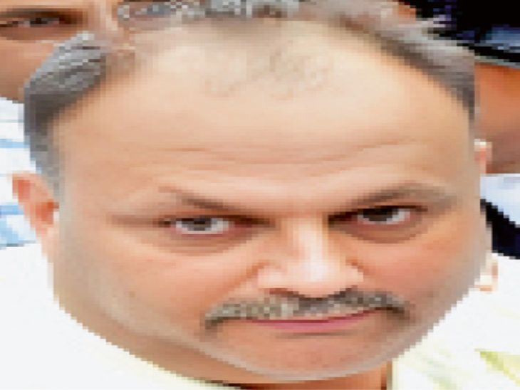 MP High Court Shocks: Sudhir Sharma's VYAPAM Cases Dropped! news image