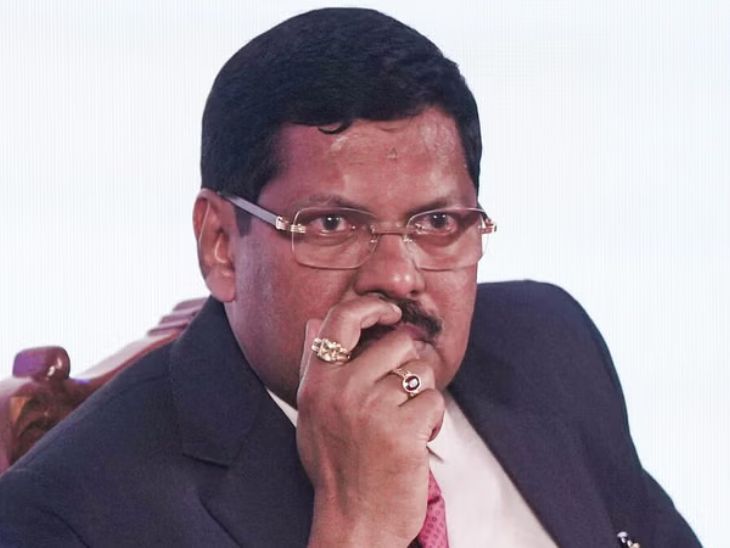 Maharashtra government made CJI Gavai a permanent state guest | महाराष्ट्र सरकार ने CJI गवई को परमानेंट स्टेट गेस्ट बनाया: प्रोटोकॉल गाइडलाइन जारी की; चीफ जस्टिस को राज्य के चीफ सेक्रेटरी-DGP ने रिसीव नहीं किया था