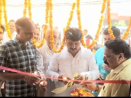Prime Minister Jan Aushadhi Center opened in Paraspur CHC | परसपुर ...