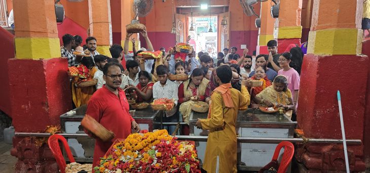Crowd gathered for darshan at Dev Surya Mandir | देव सूर्य मंदिर में ...