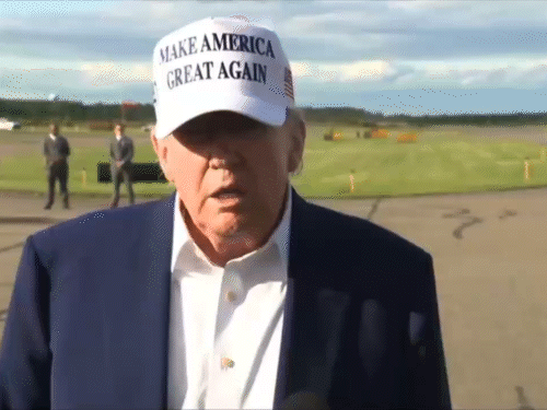 Trump expressed displeasure with Russian President Putin | यूक्रेन पर सबसे बड़े हमले के बाद ट्रम्प नाराज: बोले- पता नहीं पुतिन को क्या हो गया है; रूस पर और प्रतिबंध लगाएंगे