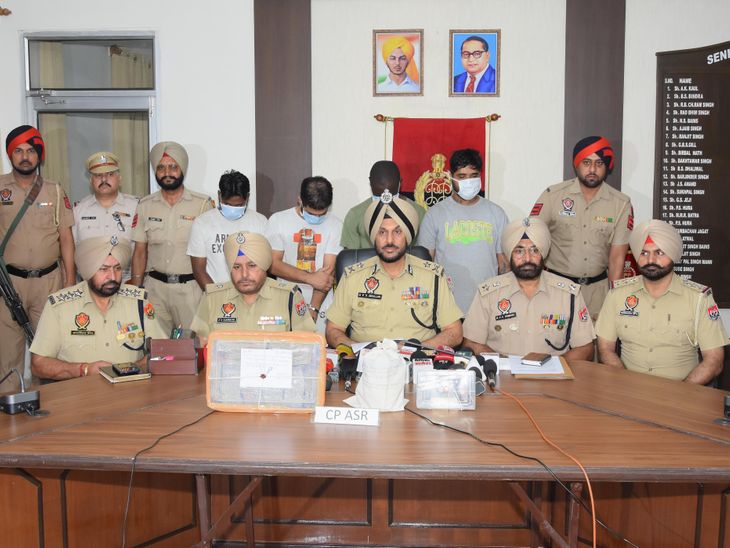 Amritsar Police Bust Drug Racket Nigerian National Arrested | Cocaine ...