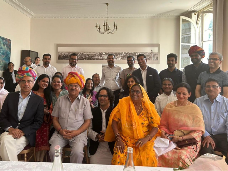 Speaker Devnani met migrant Rajasthanis in Paris, reached Germany