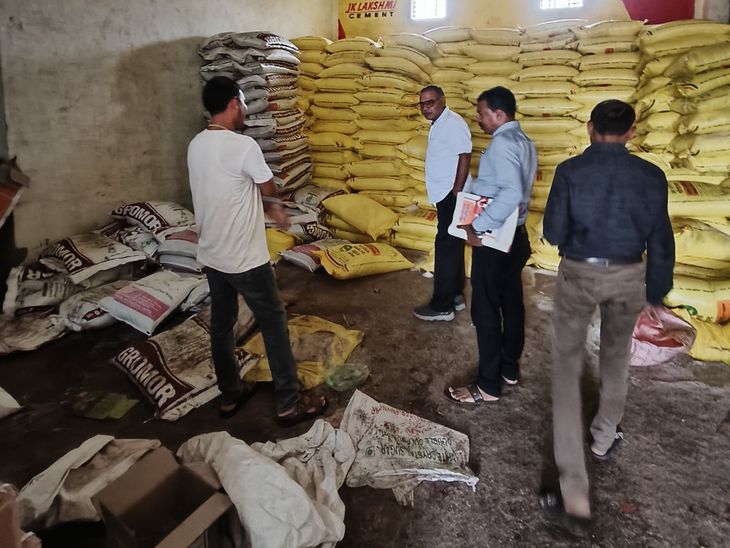 Inspection of fertilizer shops in Takhatpur, Bilaspur