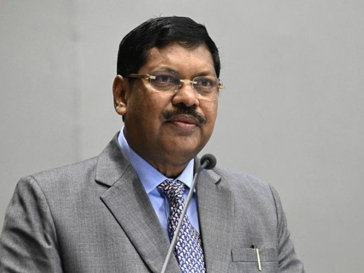 CJI गवई बोले-संसद नहीं, संविधान सबसे ऊपर:लोकतंत्र के तीनों हिस्से इसके अधीन; संसद के पास संशोधन की शक्ति, लेकिन मूल ढांचा नहीं बदल सकती- INA NEWS