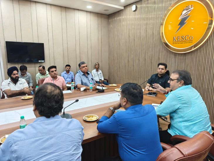 Problems of industrial consumers at Kesco headquarters